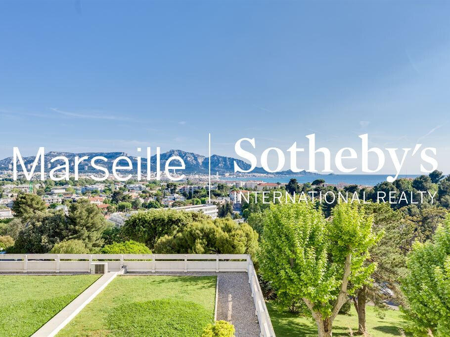 Apartment Marseille 8e