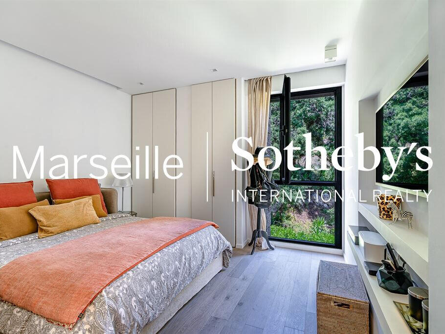 Apartment Marseille 8e