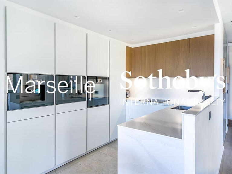 Appartement Marseille 8e - 3 chambres - 118m²