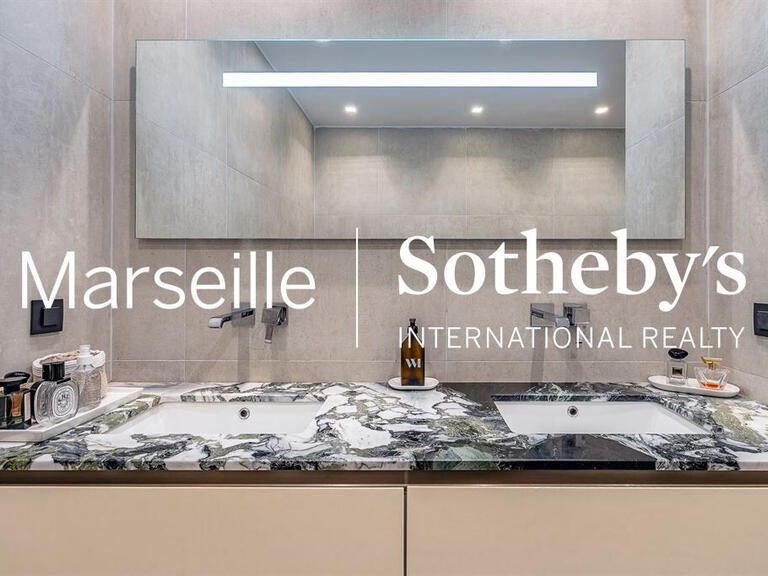 Appartement Marseille 8e - 3 chambres - 118m²