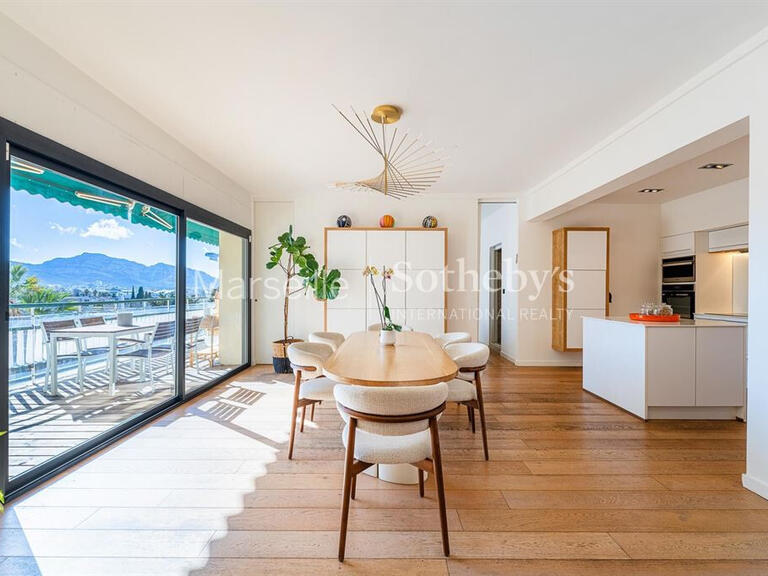 Appartement Marseille 8e - 4 chambres - 206m²
