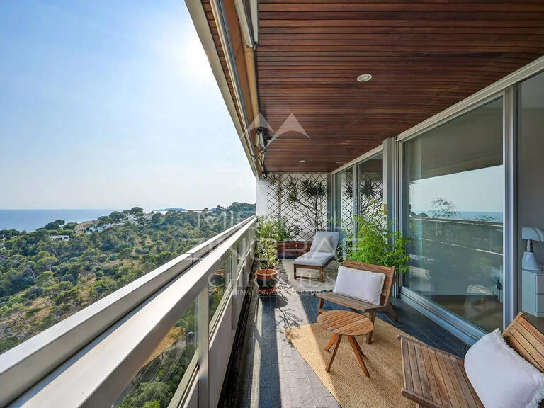 Appartement Marseille 8e - 2 chambres - 175m²