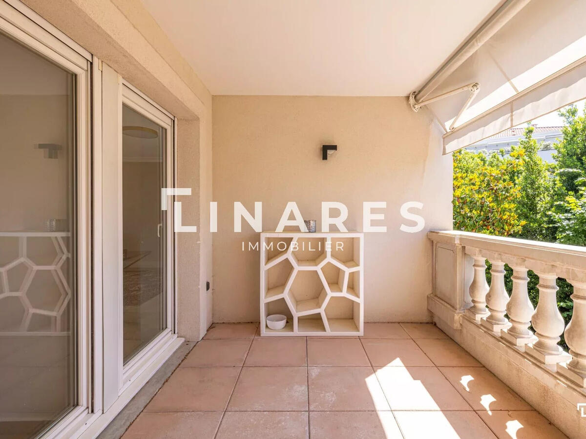 Apartment Marseille 8e