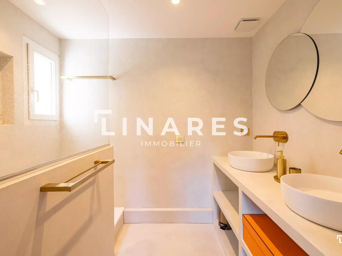 Apartment Marseille 8e