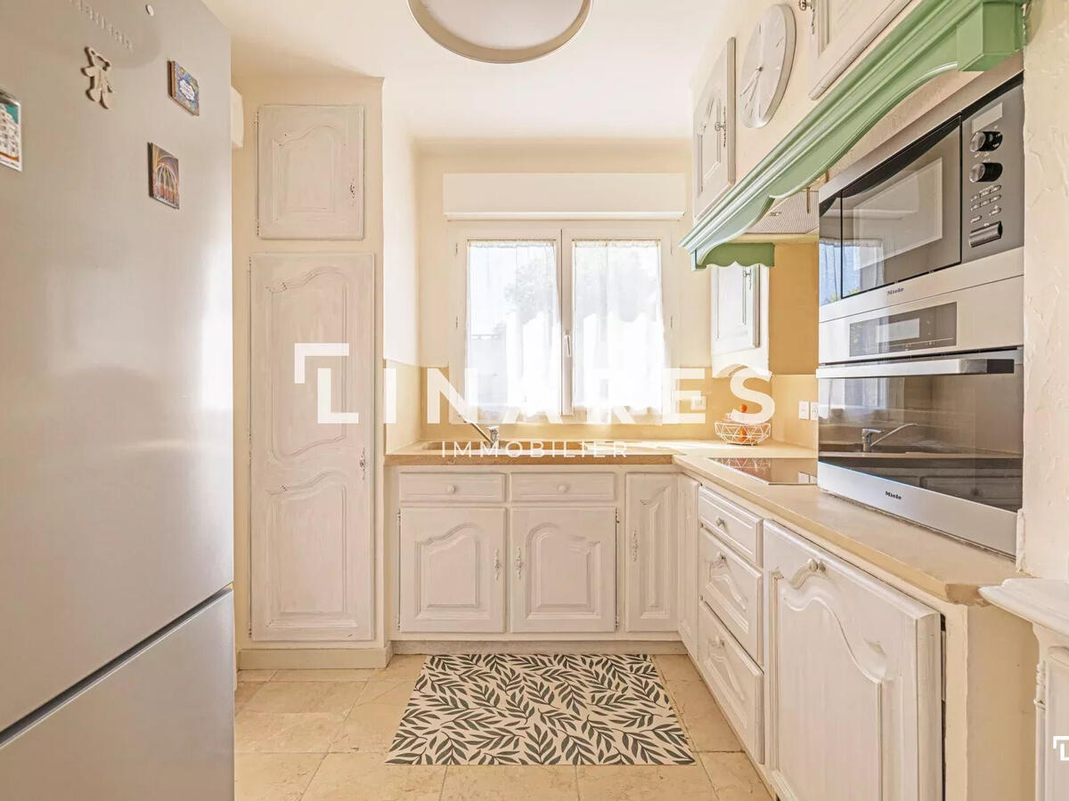 Apartment Marseille 8e