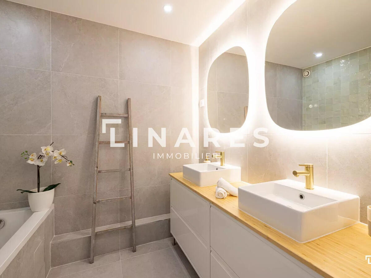 Appartement Marseille 8e