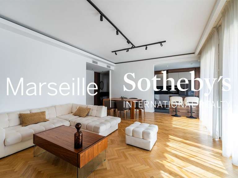 Appartement Marseille 8e - 2 chambres - 108m²