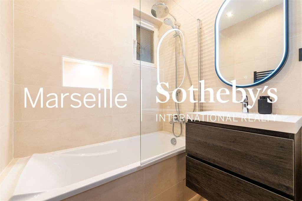 Appartement Marseille 8e