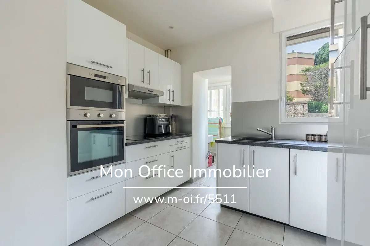 Apartment Marseille 8e
