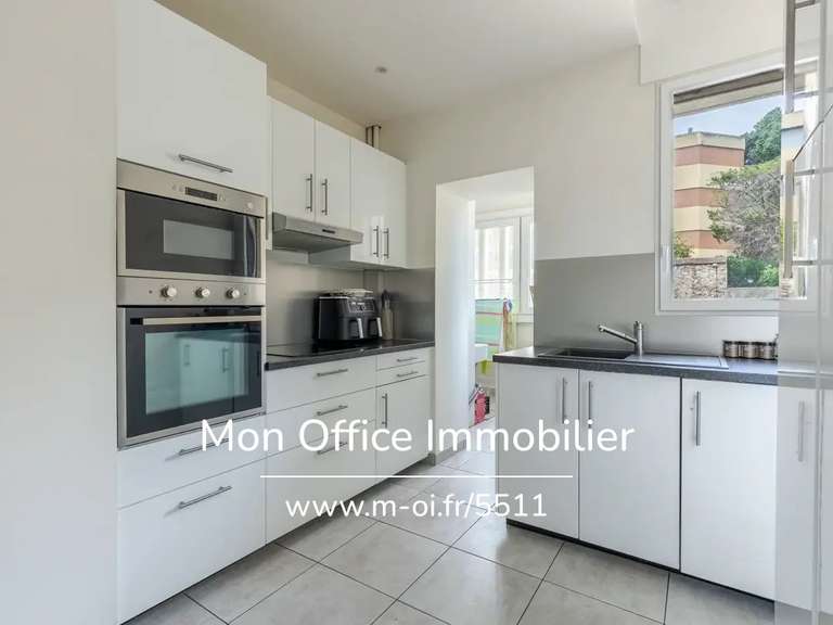 Appartement Marseille 8e - 3 chambres - 110m²