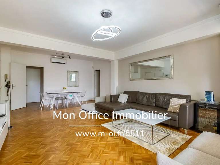 Appartement Marseille 8e - 3 chambres - 110m²