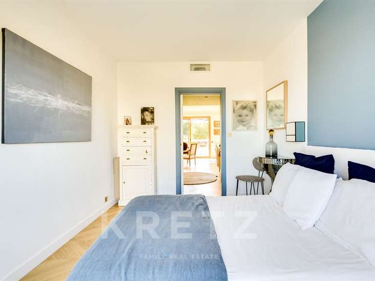Appartement Marseille 8e - 2 chambres - 85m²