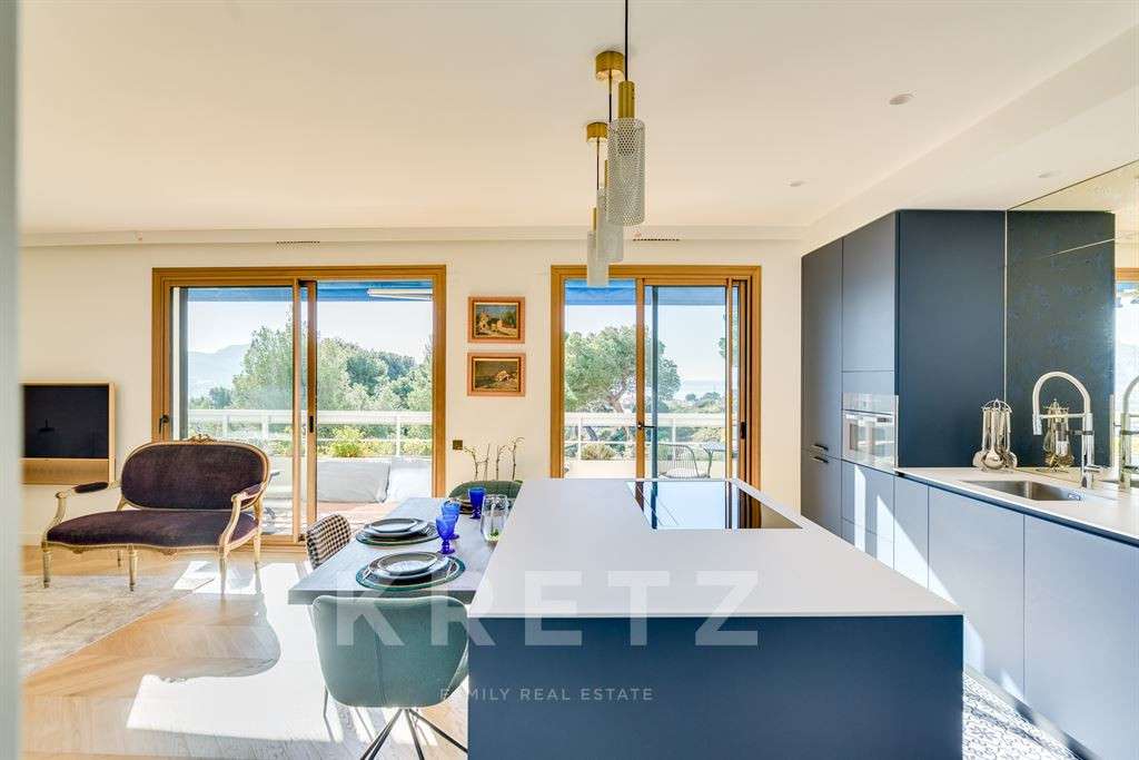 Apartment Marseille 8e