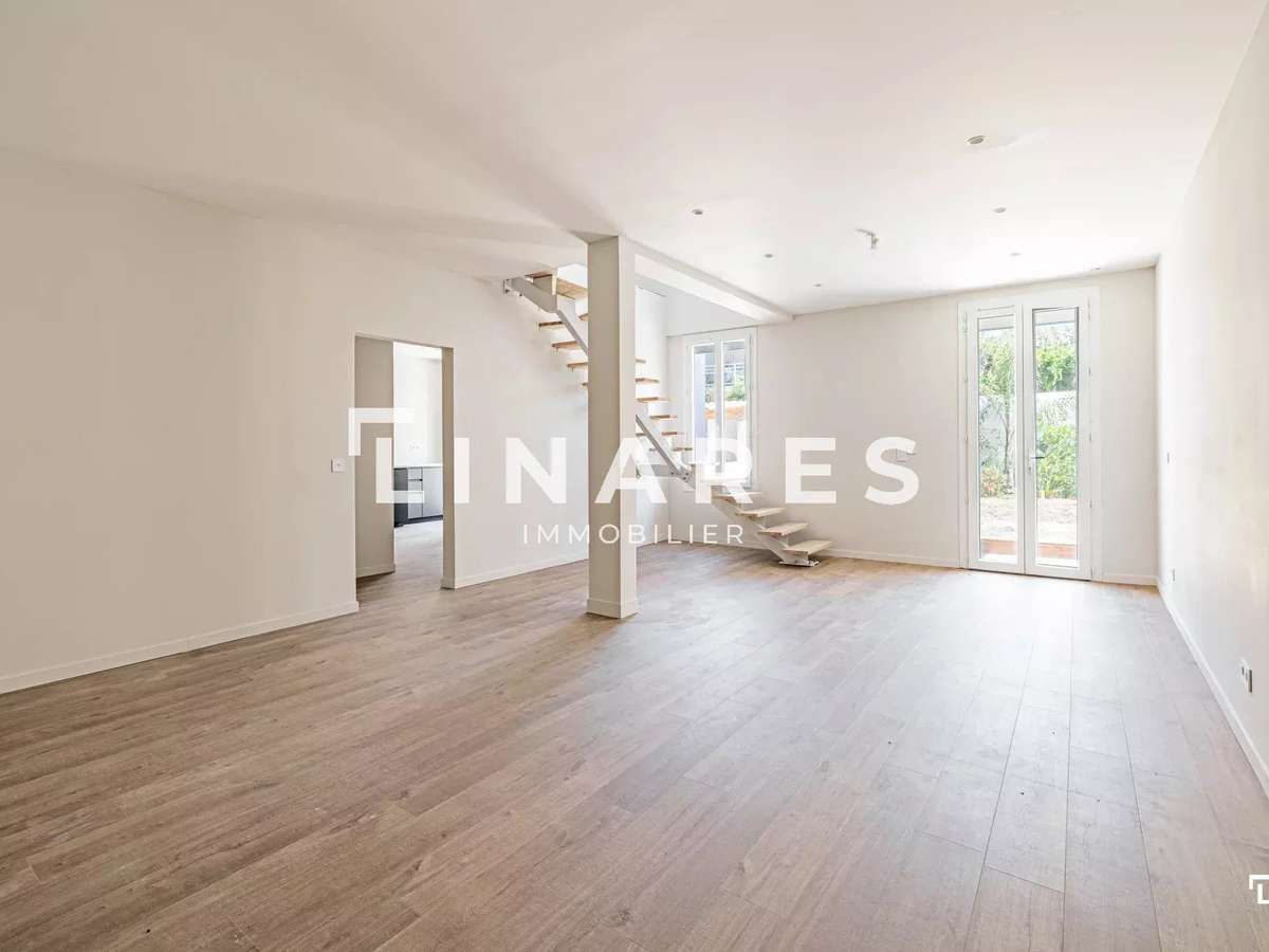 Apartment Marseille 8e
