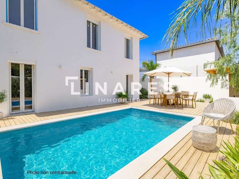 Appartement Marseille 8e - 4 chambres - 350m²