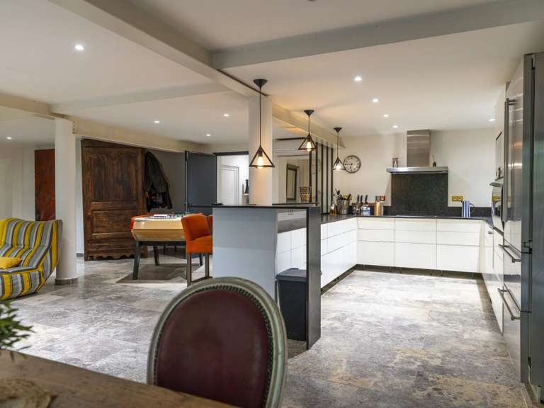 Appartement Marseille 8e - 4 chambres - 190m²