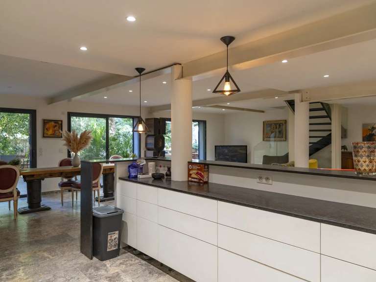 Appartement Marseille 8e - 4 chambres - 190m²