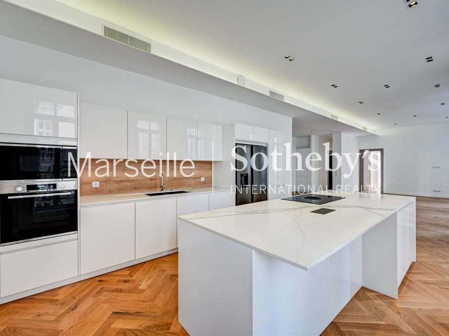 Appartement Marseille 8e