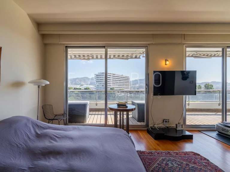 Appartement Marseille 8e - 4 chambres - 324m²