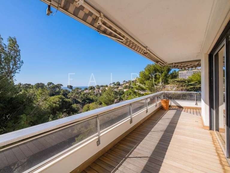 Appartement Marseille 8e - 4 chambres - 324m²