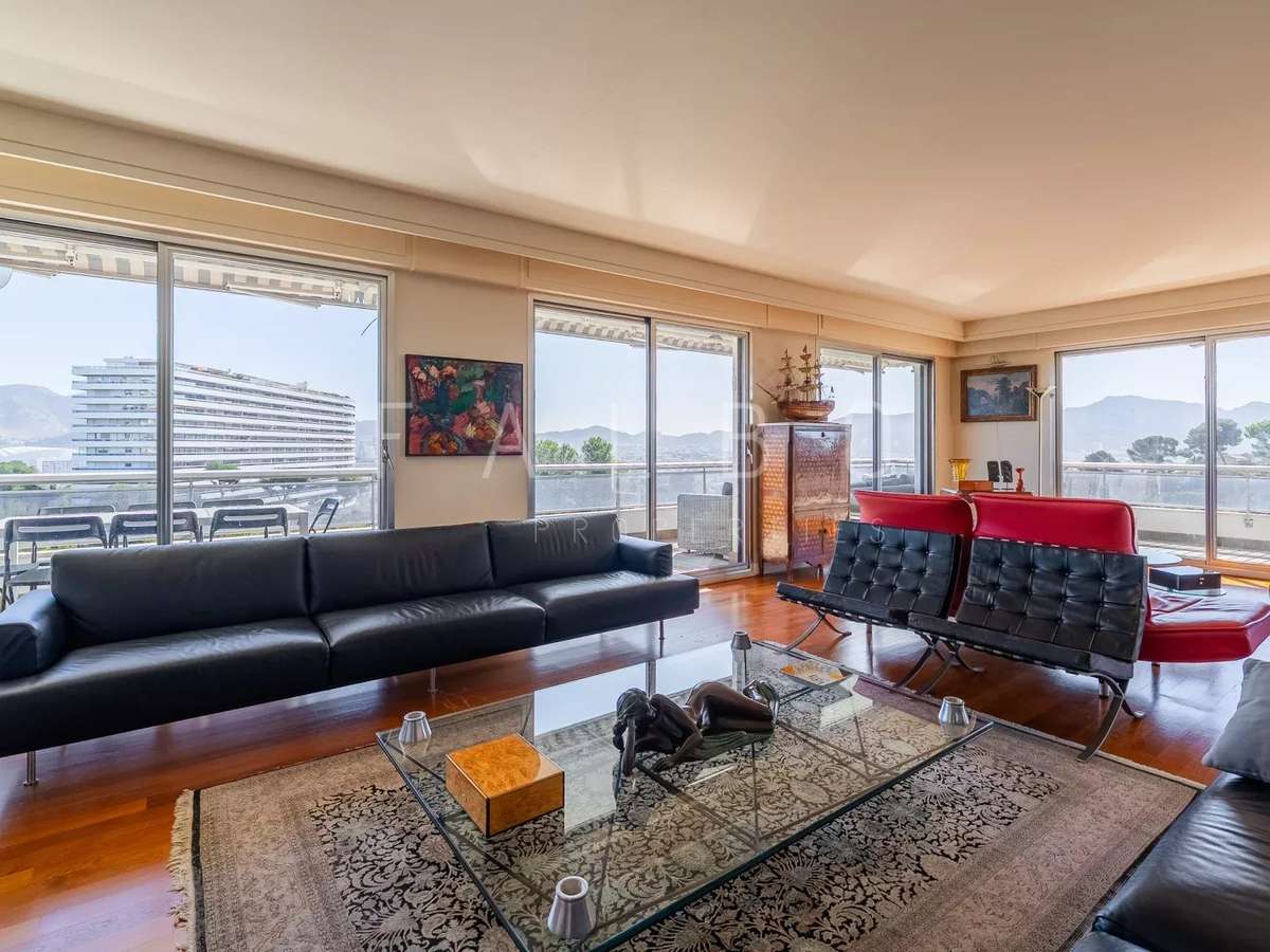 Appartement Marseille 8e
