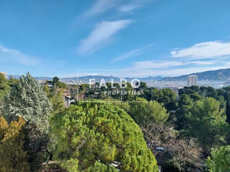 Appartement Marseille 8e - 4 chambres - 324m²