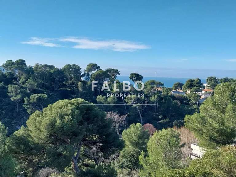 Appartement Marseille 8e - 4 chambres - 324m²