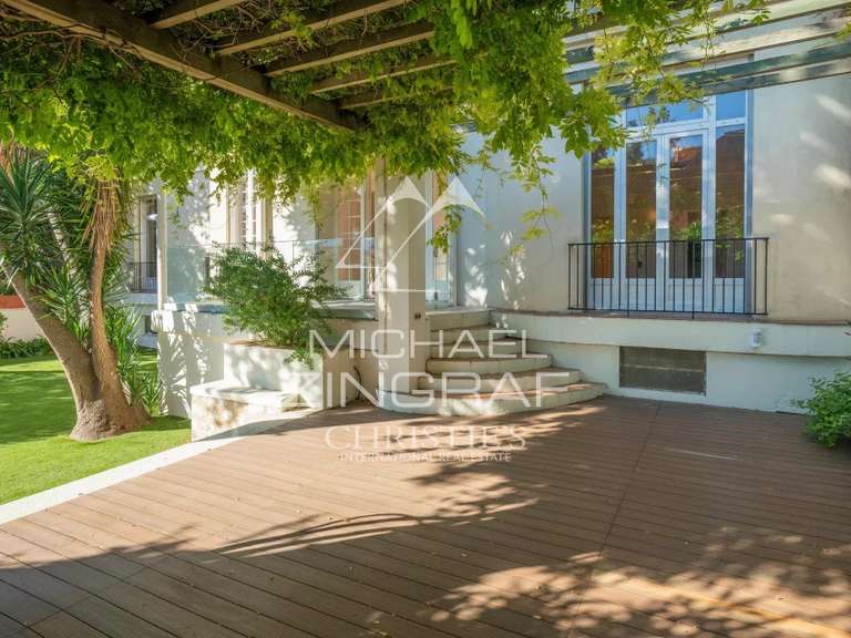 Apartment Marseille 8e - 4 bedrooms - 280m²