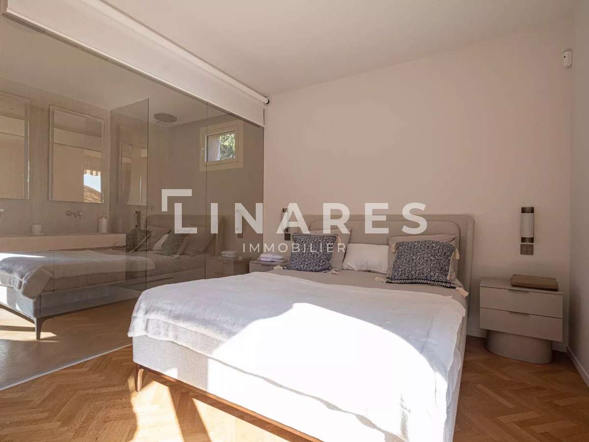 Apartment Marseille 8e