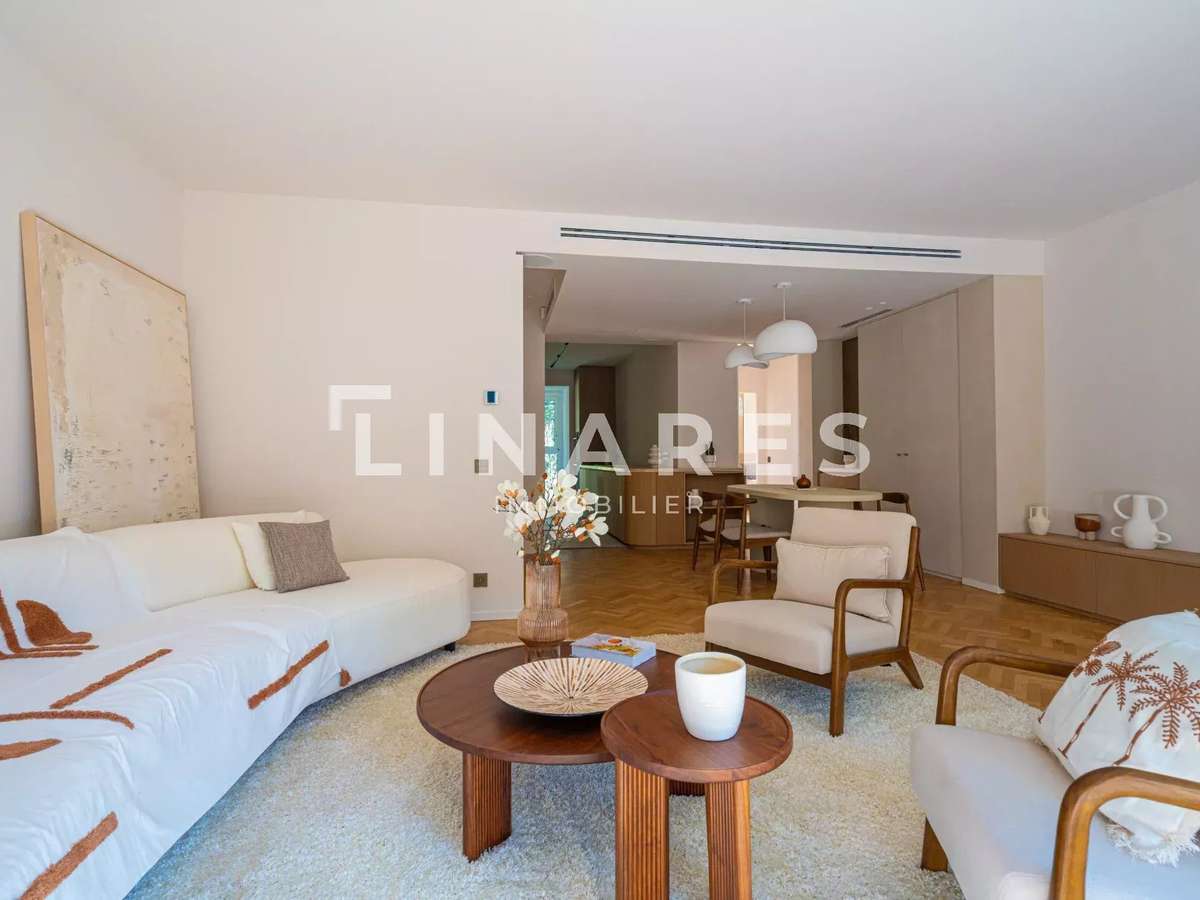 Apartment Marseille 8e
