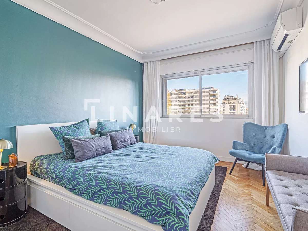 Apartment Marseille 8e