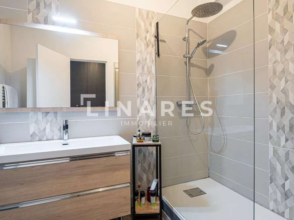 Apartment Marseille 8e