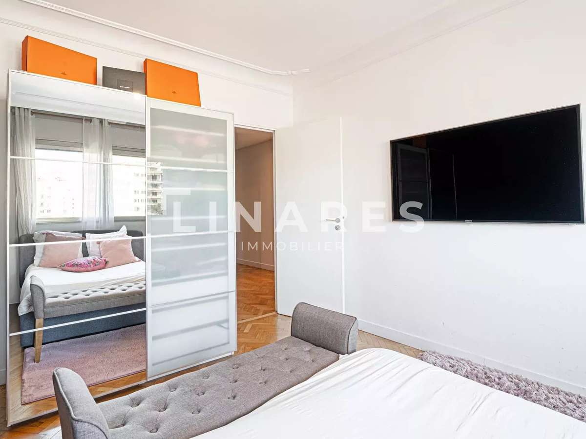 Apartment Marseille 8e