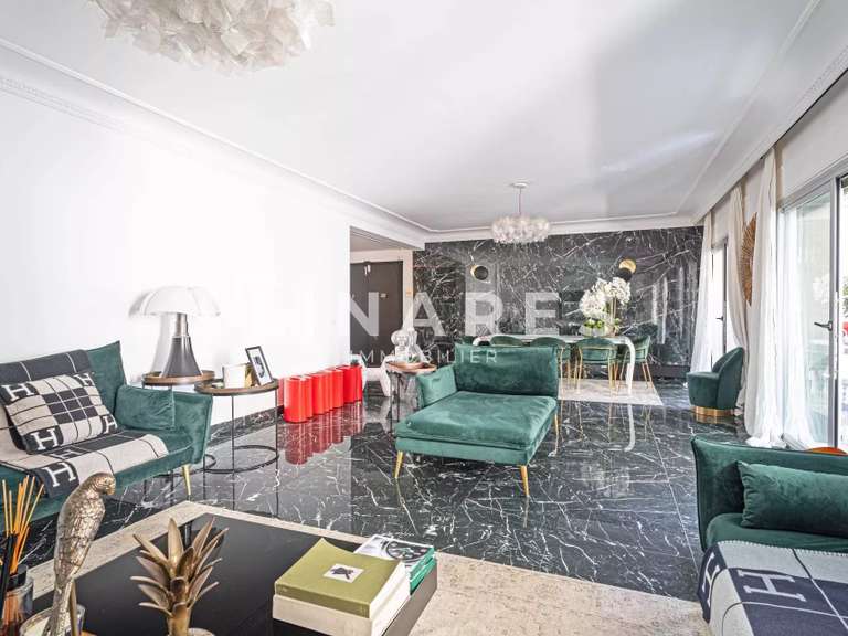 Apartment Marseille 8e - 4 bedrooms - 166m²