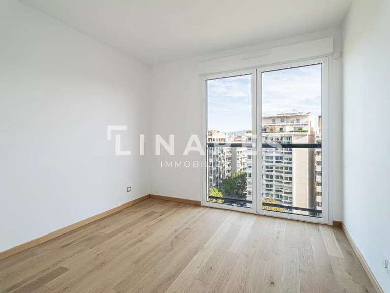 Apartment Marseille 8e - 3 bedrooms - 123m²