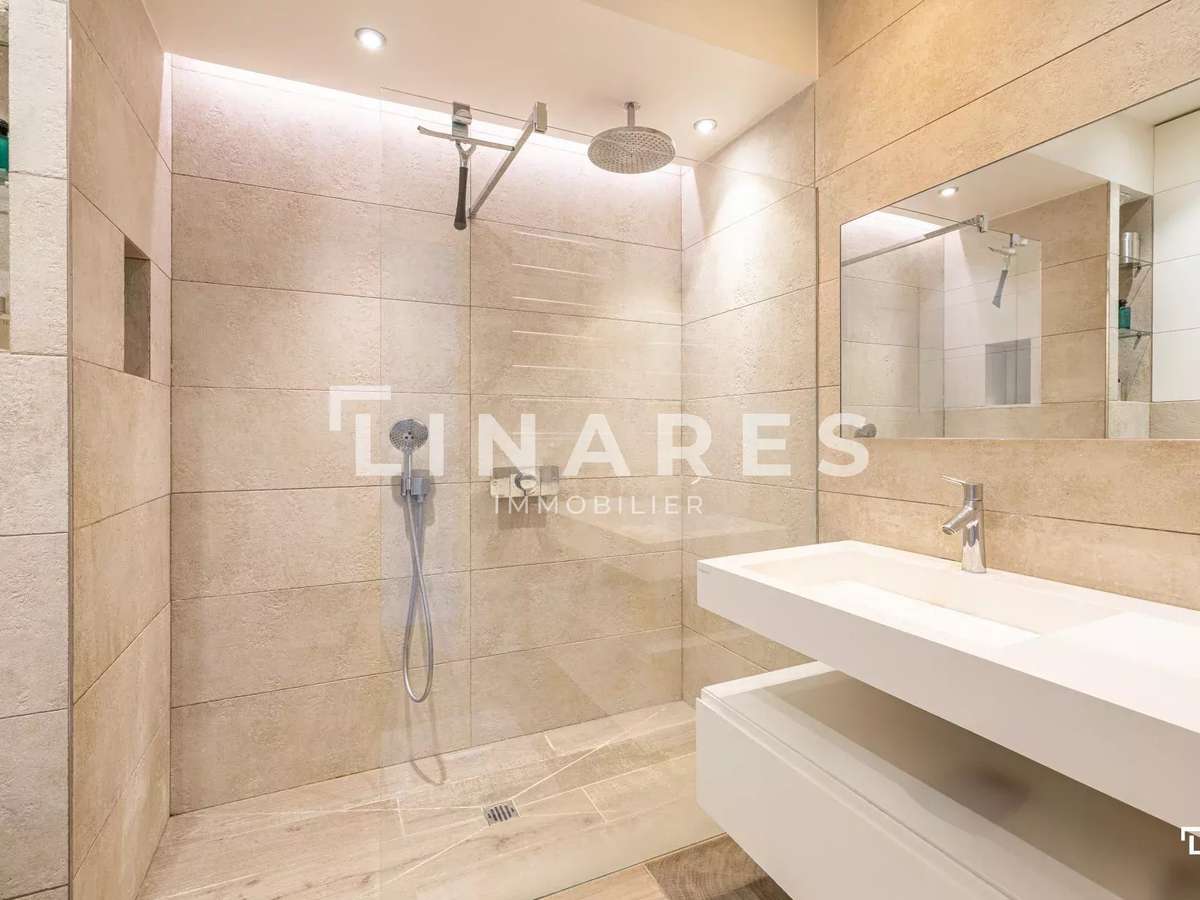 Apartment Marseille 8e