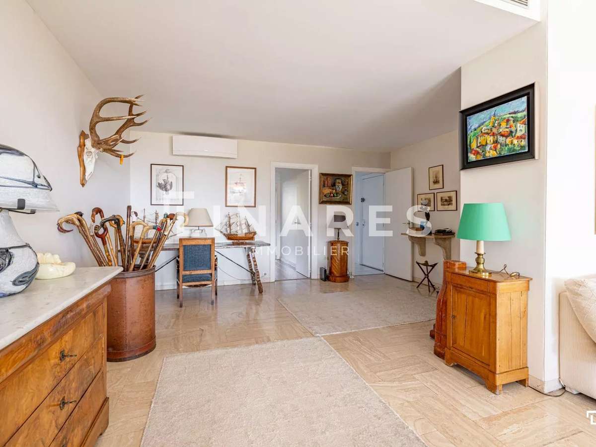 Apartment Marseille 8e