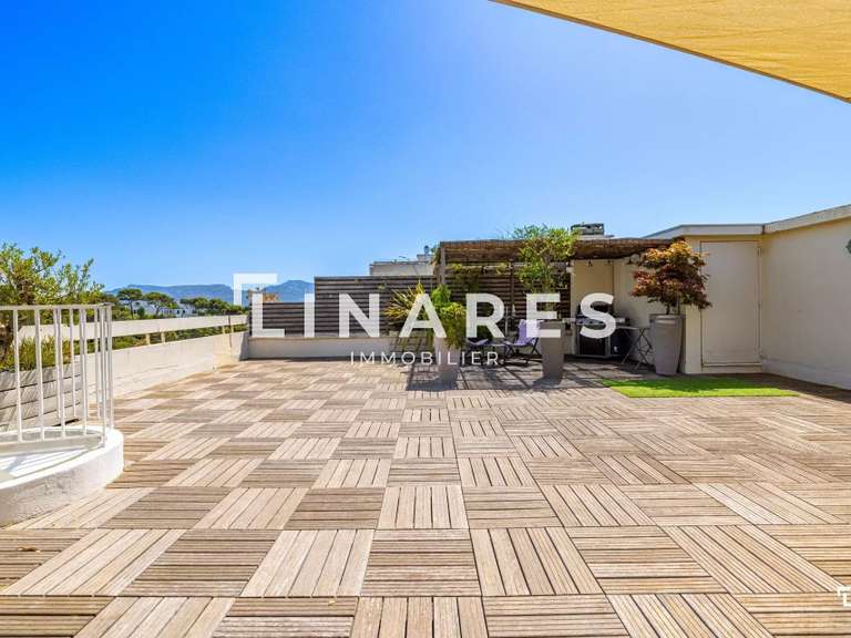 Apartment Marseille 8e - 3 bedrooms - 266m²