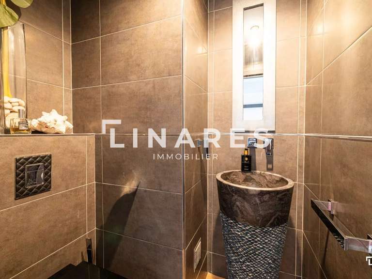 Apartment Marseille 8e - 3 bedrooms - 266m²