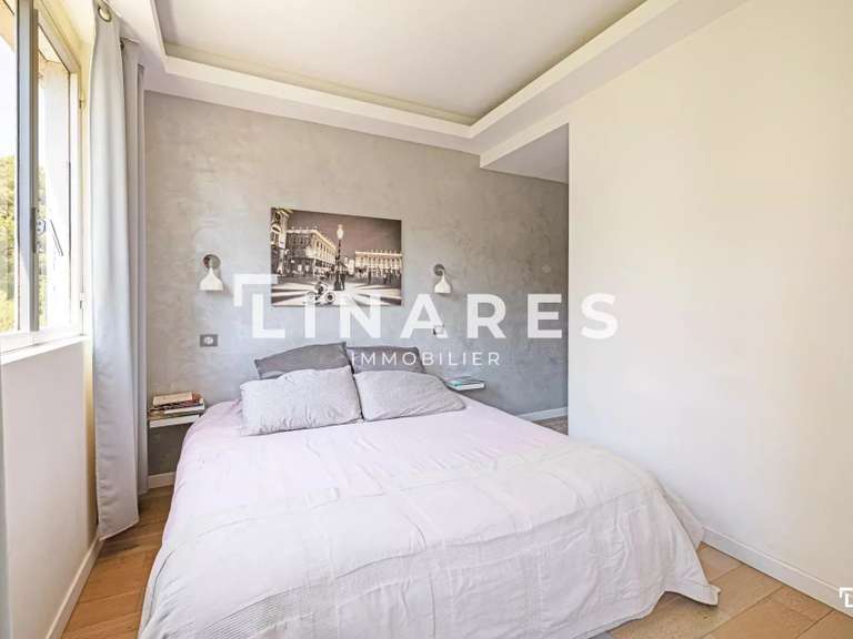 Apartment Marseille 8e - 3 bedrooms - 266m²