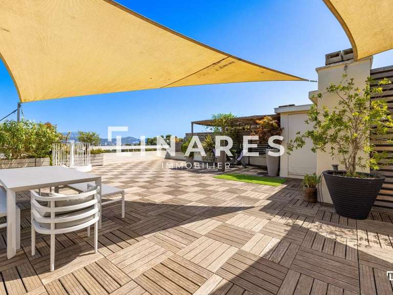 Apartment Marseille 8e - 3 bedrooms - 266m²