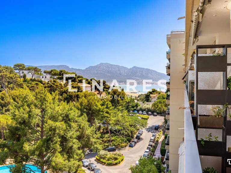 Apartment Marseille 8e - 3 bedrooms - 266m²