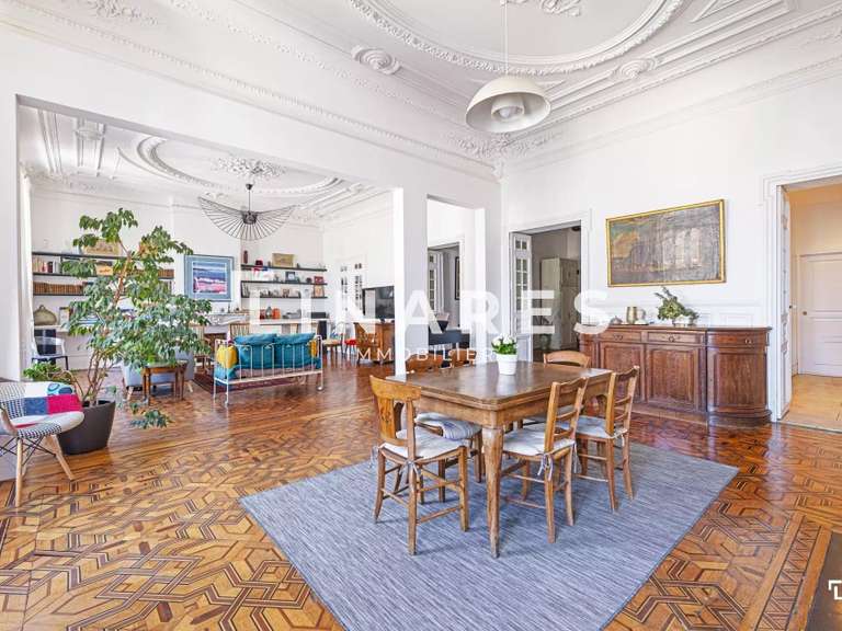 Appartement Marseille 8e - 4 chambres - 221m²