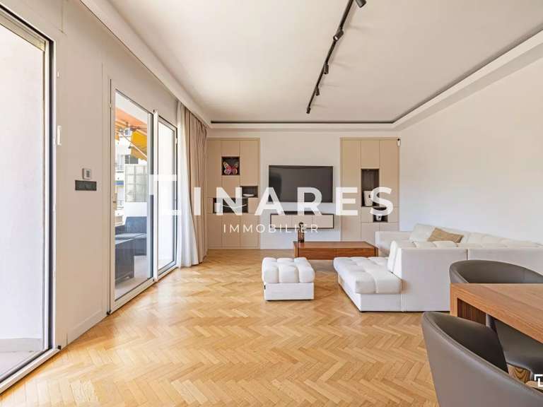 Appartement Marseille 8e - 2 chambres - 108m²