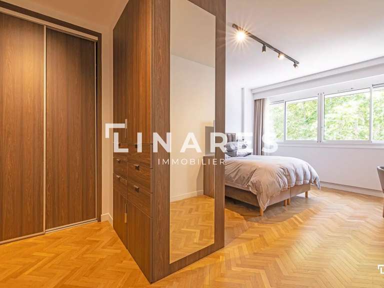 Appartement Marseille 8e - 2 chambres - 108m²