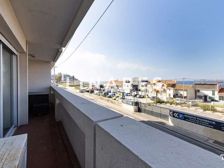 Appartement Marseille 8e - 3 chambres - 110m²