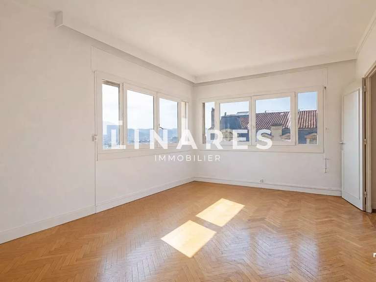 Appartement Marseille 8e - 4 chambres - 183m²