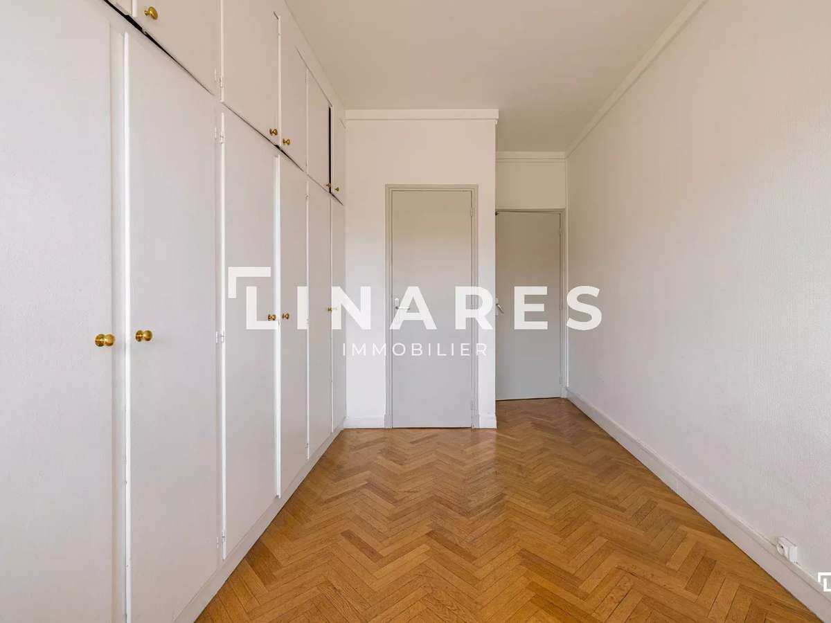 Apartment Marseille 8e