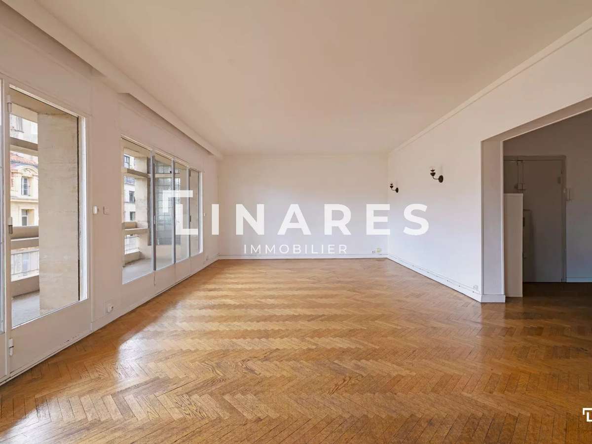 Apartment Marseille 8e