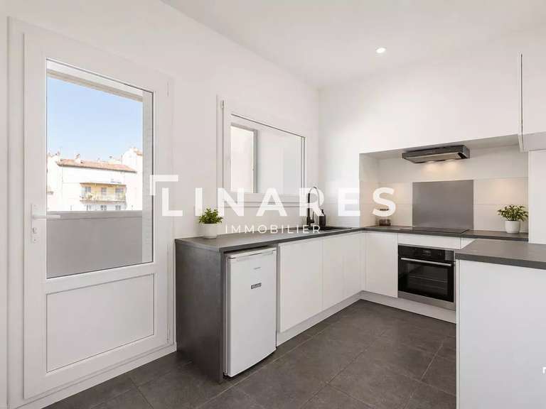 Appartement Marseille 8e - 4 chambres - 183m²